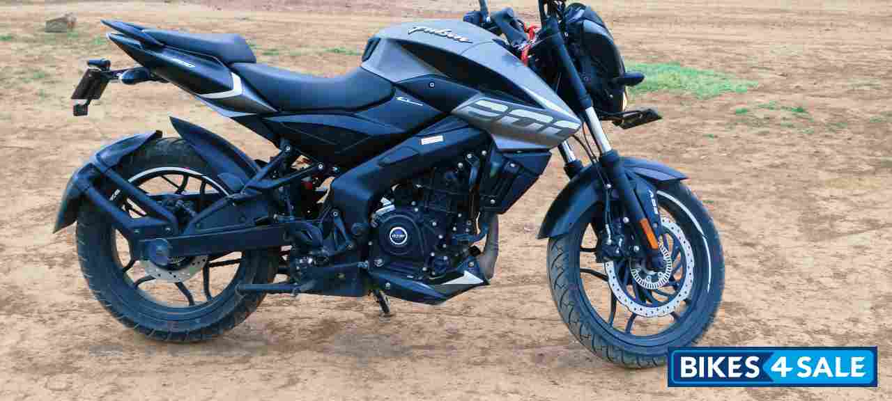 Bajaj Pulsar 200 NS Bajaj Pulsar 200 NS