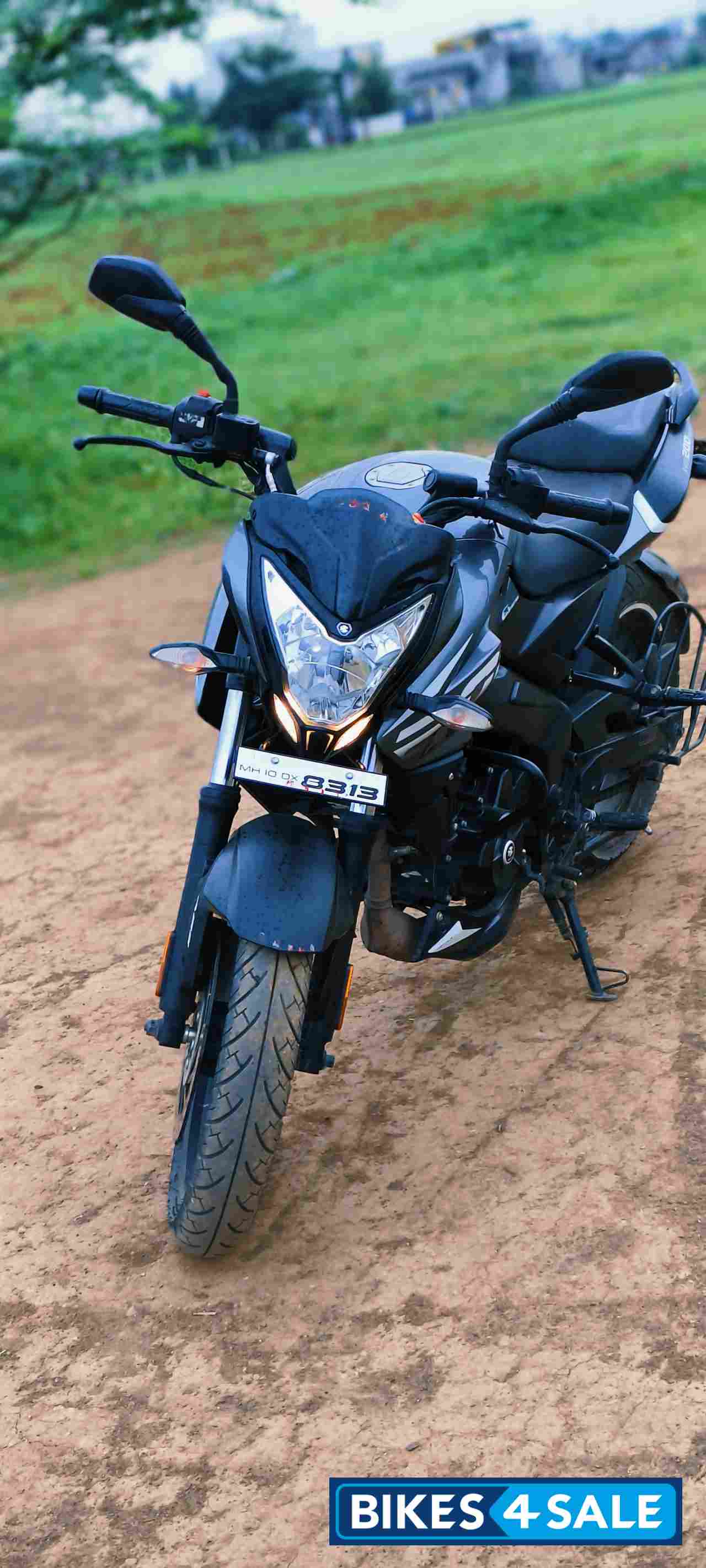 Bajaj Pulsar 200 NS Bajaj Pulsar 200 NS