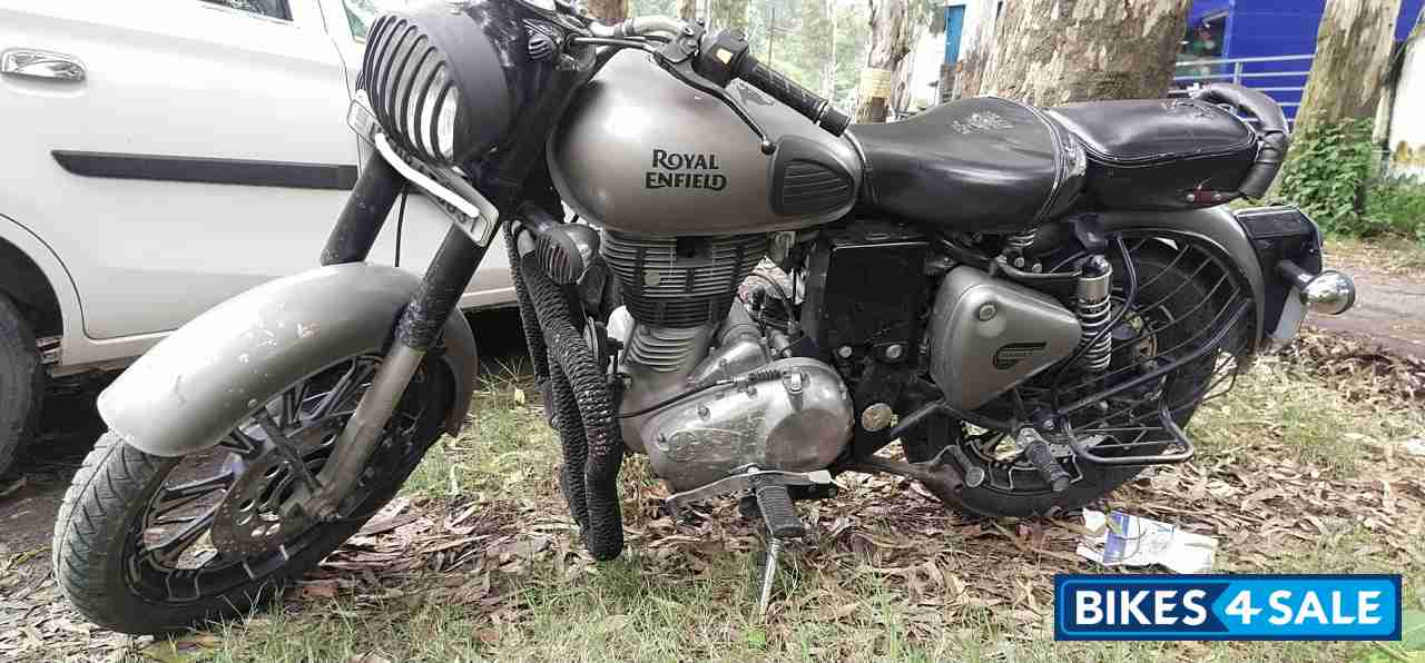 Royal Enfield Classic 350 Royal Enfield Classic 350