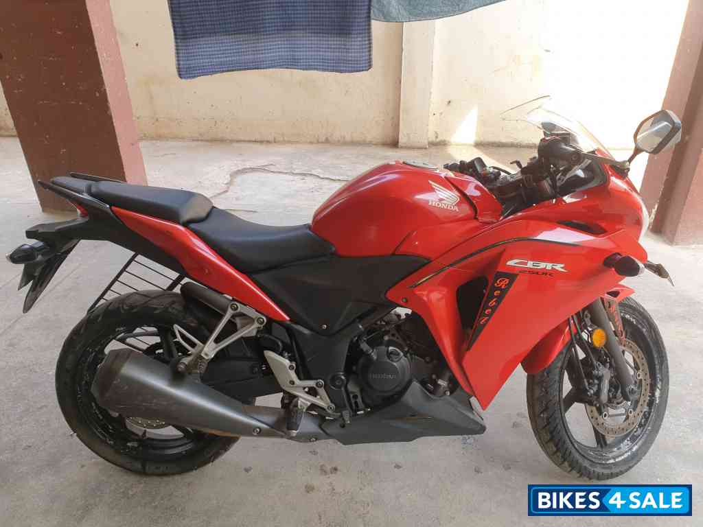 Honda CBR 250R ABS