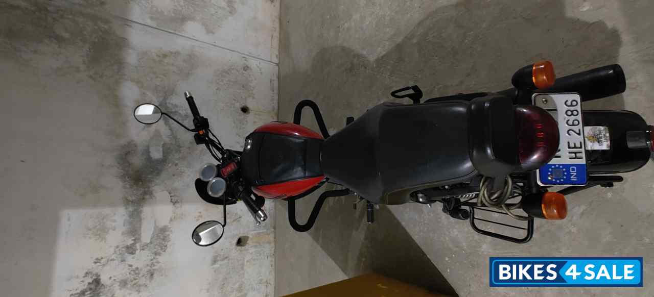 Red Royal Enfield Thunderbird X 350 Red Royal Enfield Thunderbird X 350