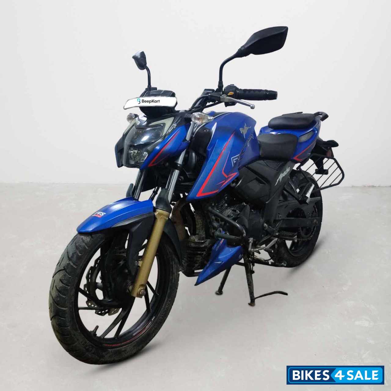 TVS Apache RTR 200 4V