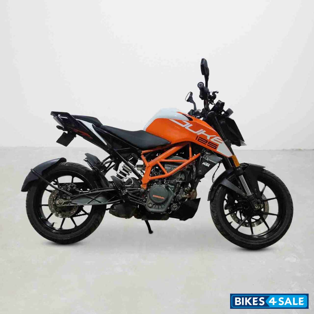 KTM Duke 125