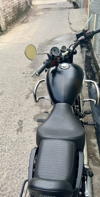 Royal Enfield Meteor 350 Stellar