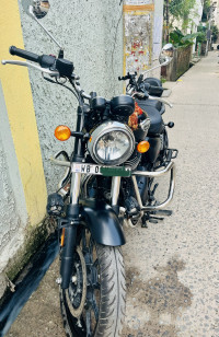 Royal Enfield Meteor 350 Stellar