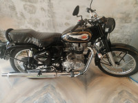 Black Royal Enfield Bullet Standard 350