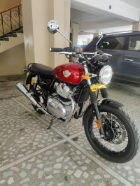 Canyon Red Royal Enfield 2023 Interceptor 650