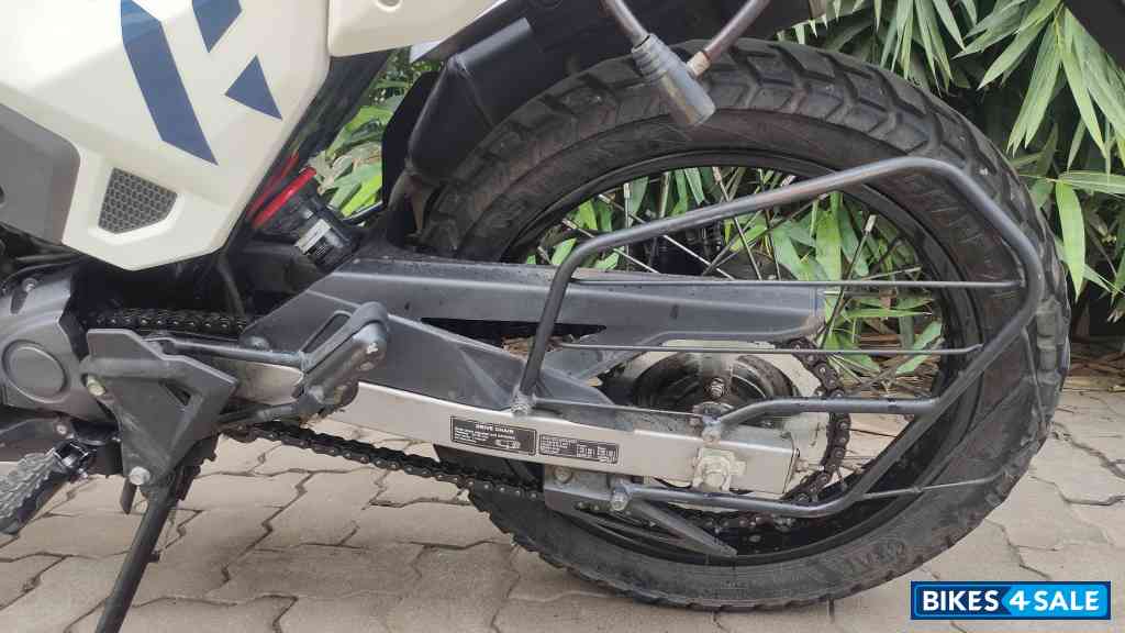 White Blue Hero Xpulse 200 4V Pro White Blue Hero Xpulse 200 4V Pro