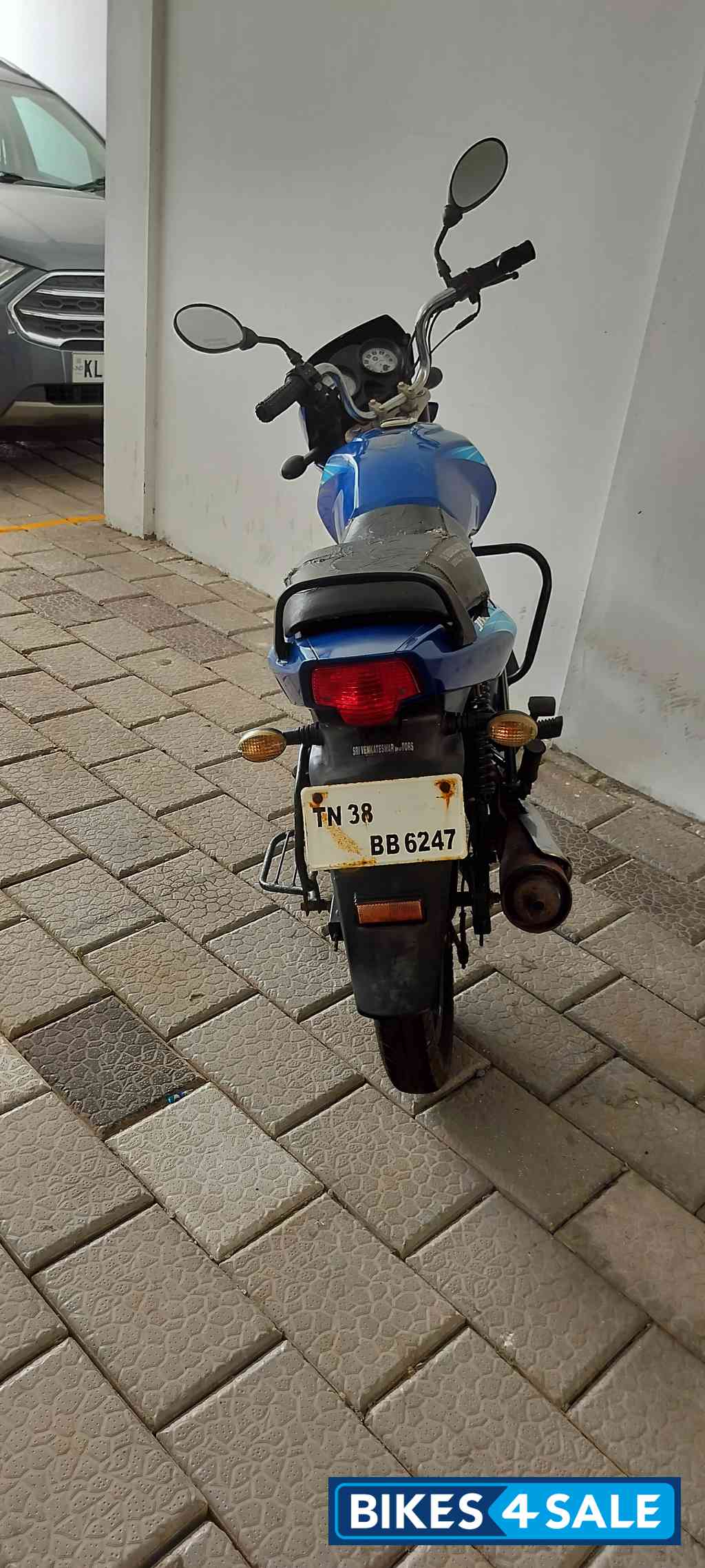 Blue TVS Jive Blue TVS Jive