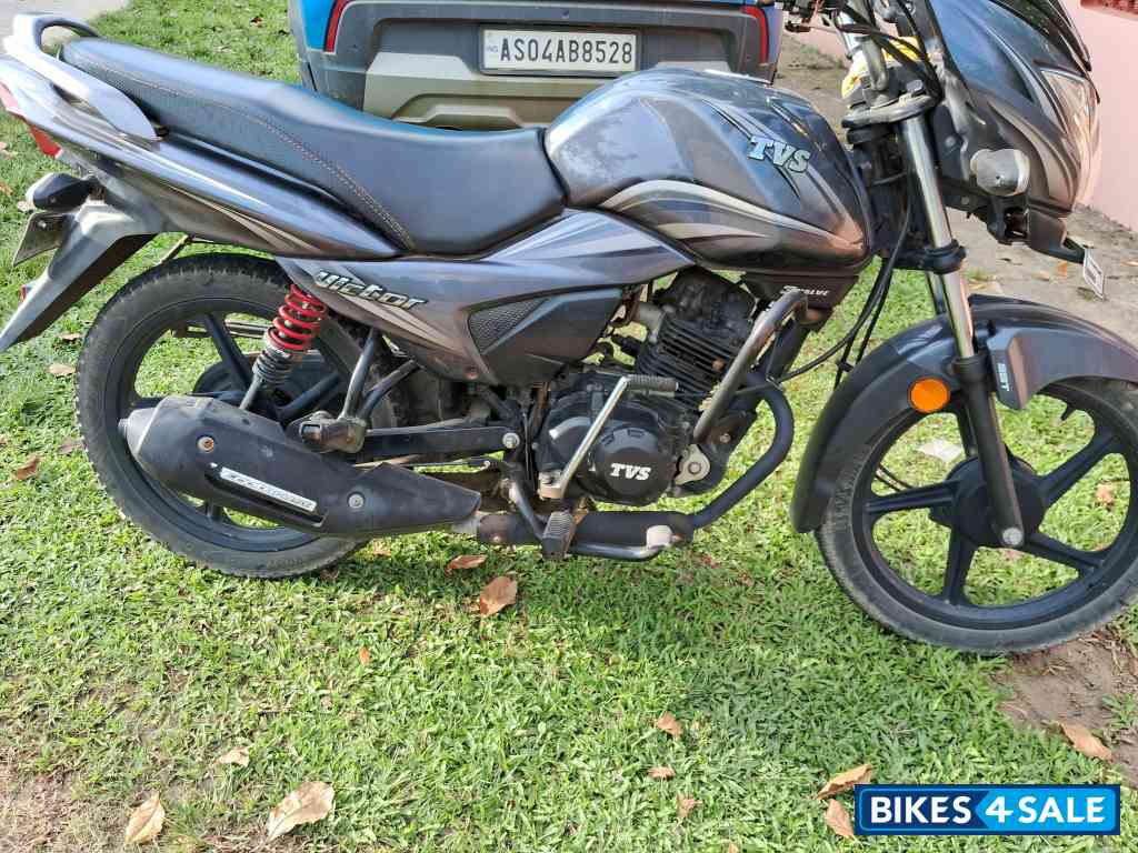 TVS Victor TVS Victor