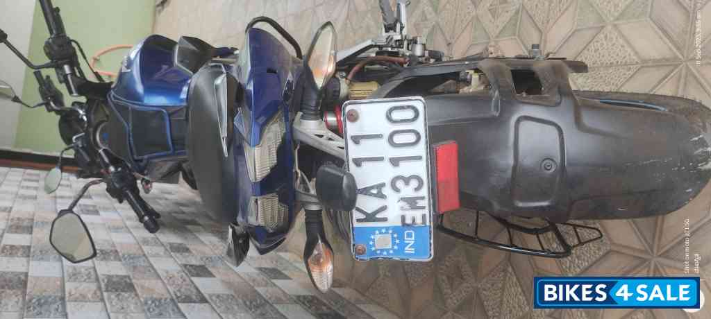 Blue Bajaj Pulsar 200 NS Blue Bajaj Pulsar 200 NS