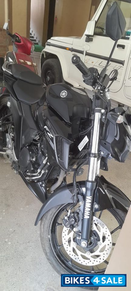 Black Yamaha FZ 25 BS6 Black Yamaha FZ 25 BS6