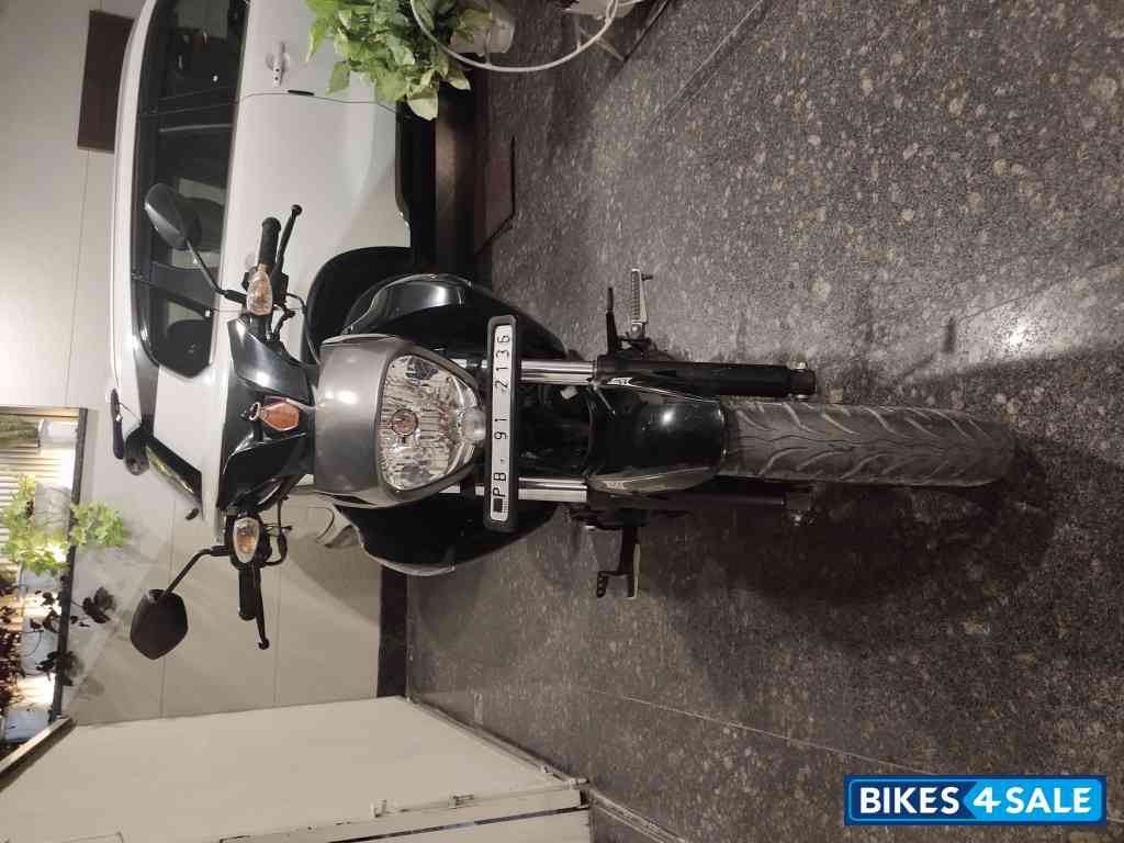 Black Suzuki Intruder 150 Black Suzuki Intruder 150