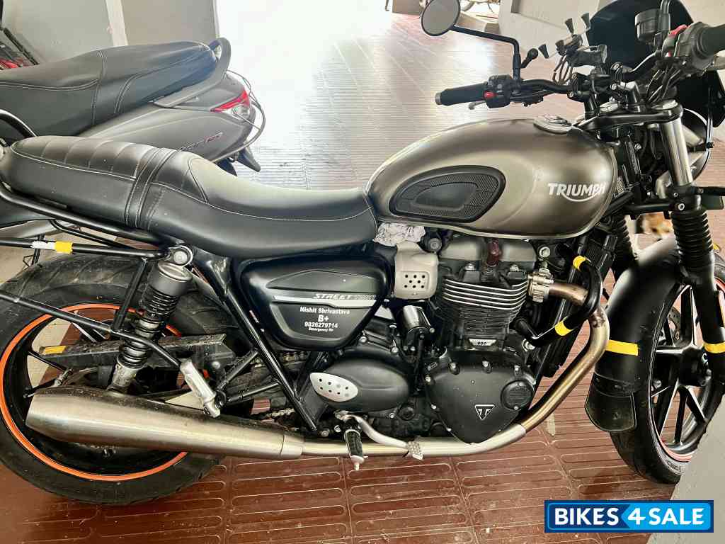 Triumph Street Twin Triumph Street Twin