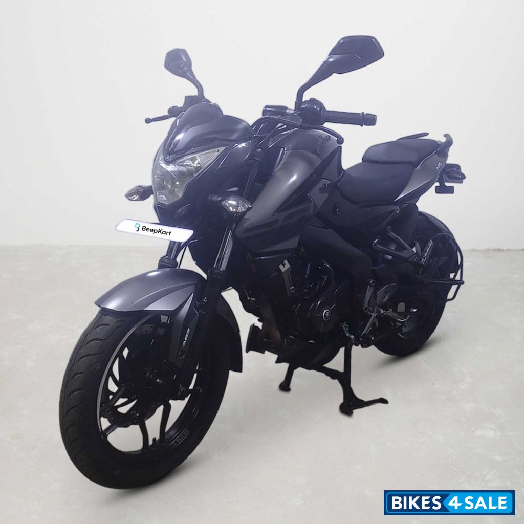 Bajaj Pulsar NS200