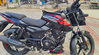 Bajaj Pulsar 125 Carbon Fibre Disc Split Seat 2023 Model