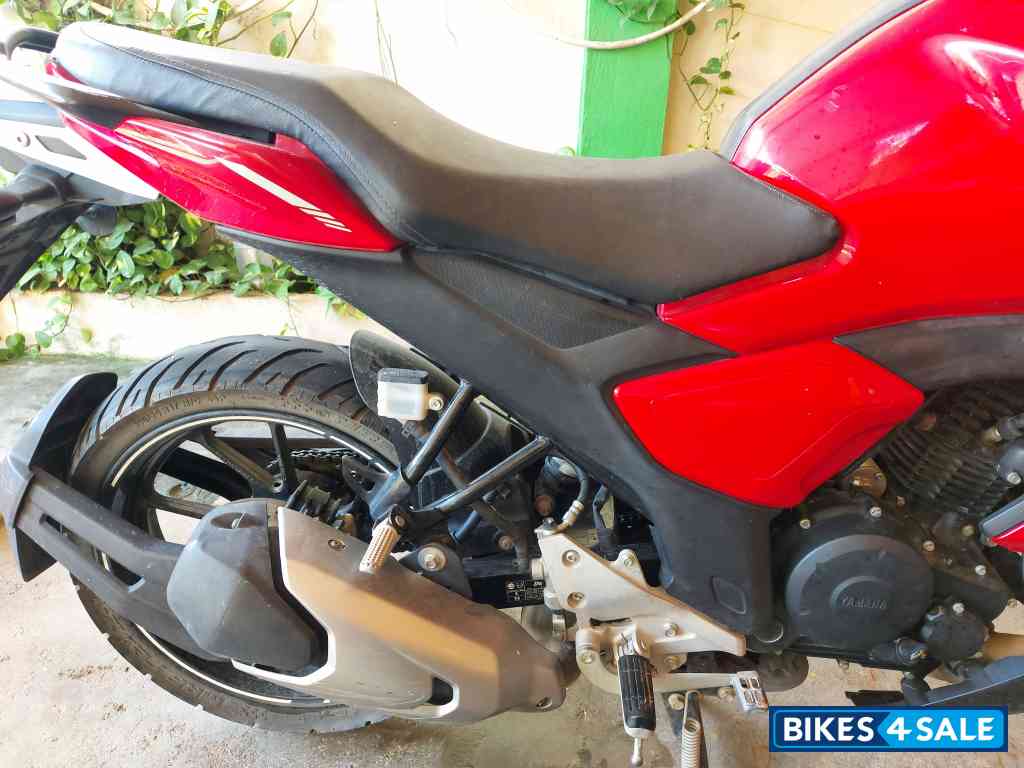 Red Yamaha FZ-S FI V3 BS6 Red Yamaha FZ-S FI V3 BS6