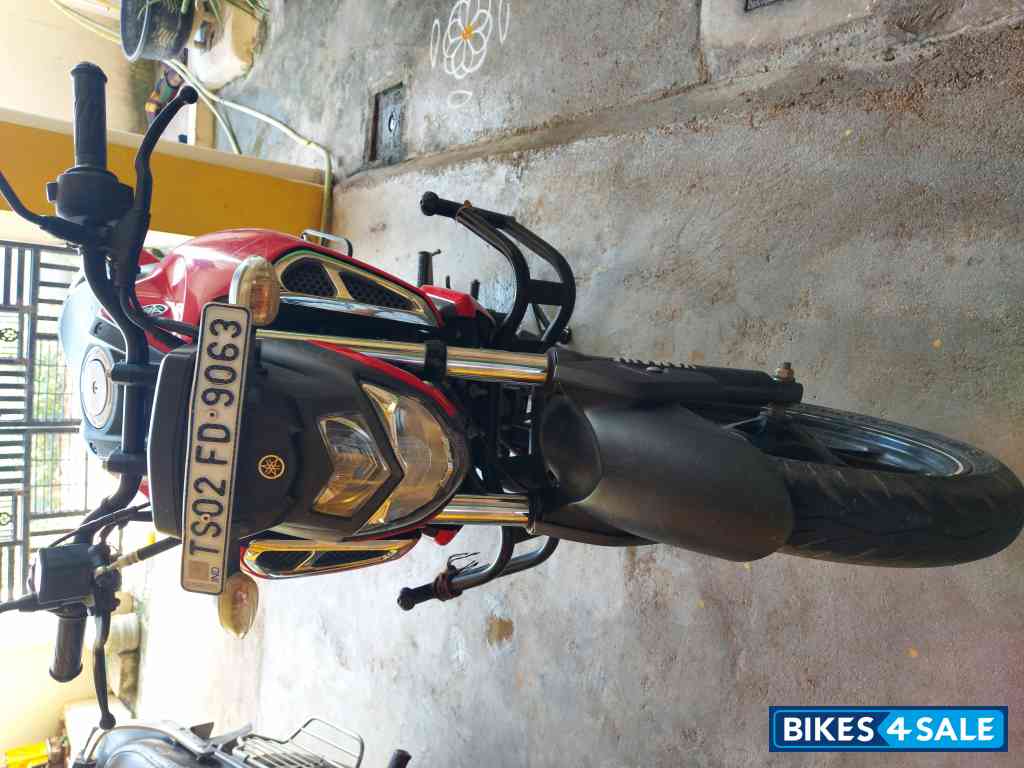 Red Yamaha FZ-S FI V3 BS6 Red Yamaha FZ-S FI V3 BS6