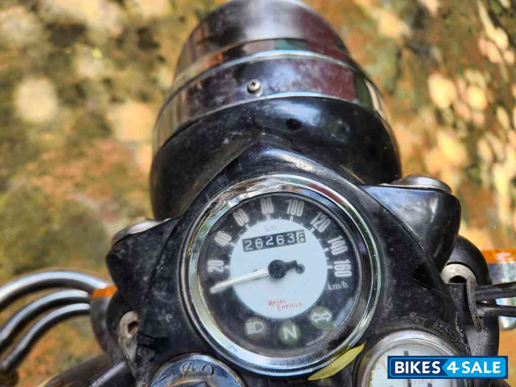 Royal Enfield Classic 350 Royal Enfield Classic 350