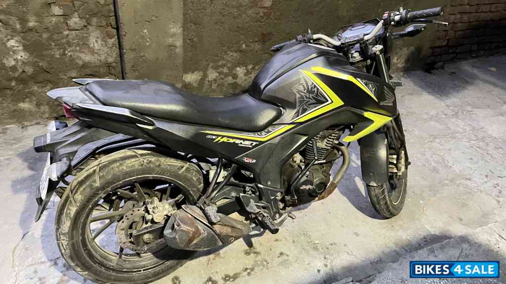 Green And Grey Sp Edition Honda CB Hornet 160R Green And Grey Sp Edition Honda CB Hornet 160R