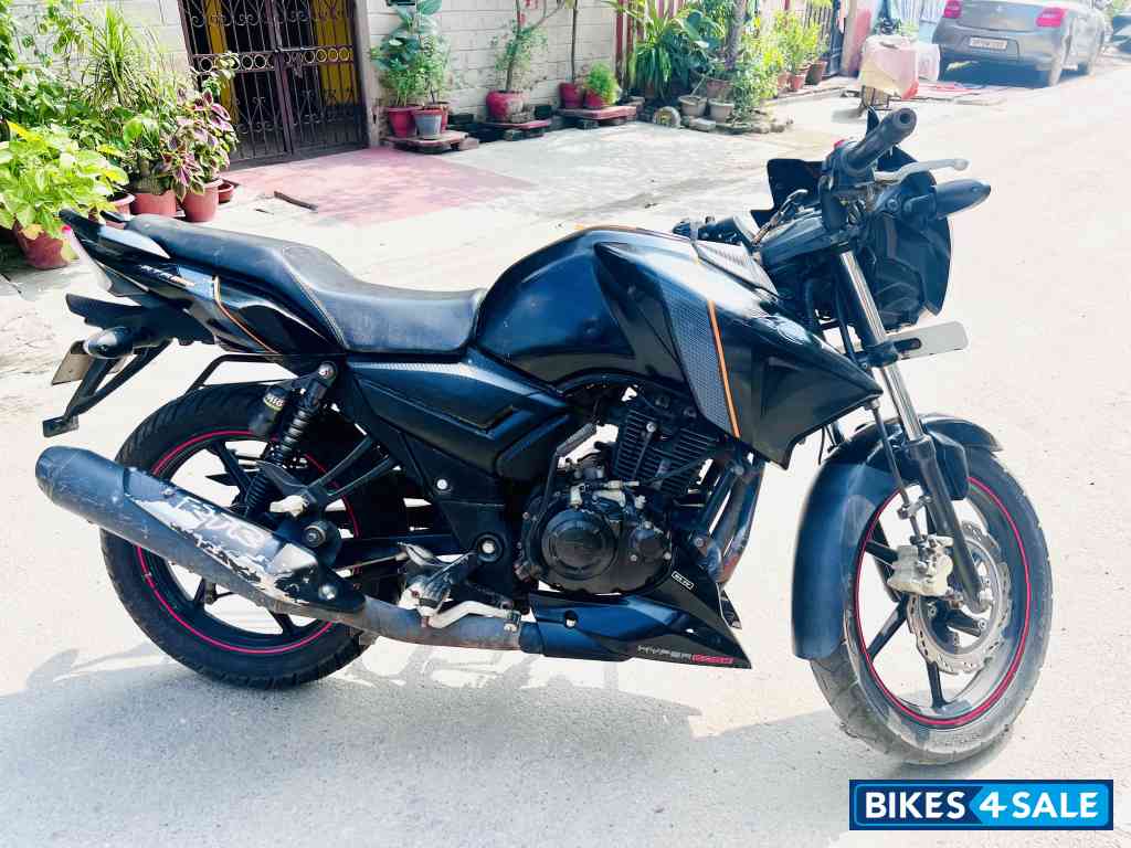TVS Apache RTR 160 TVS Apache RTR 160