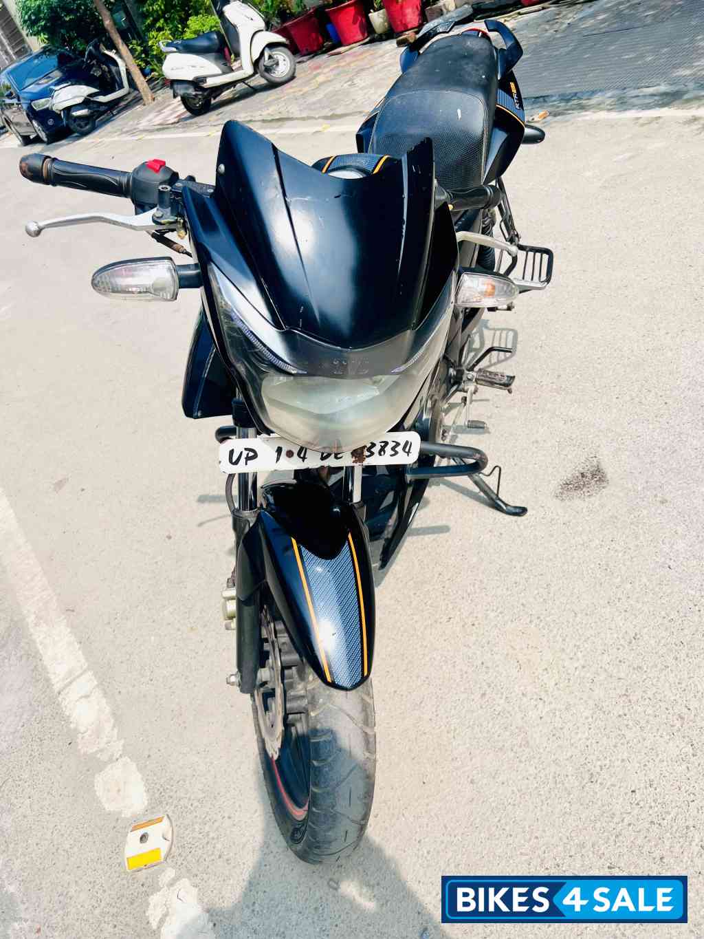 TVS Apache RTR 160 TVS Apache RTR 160