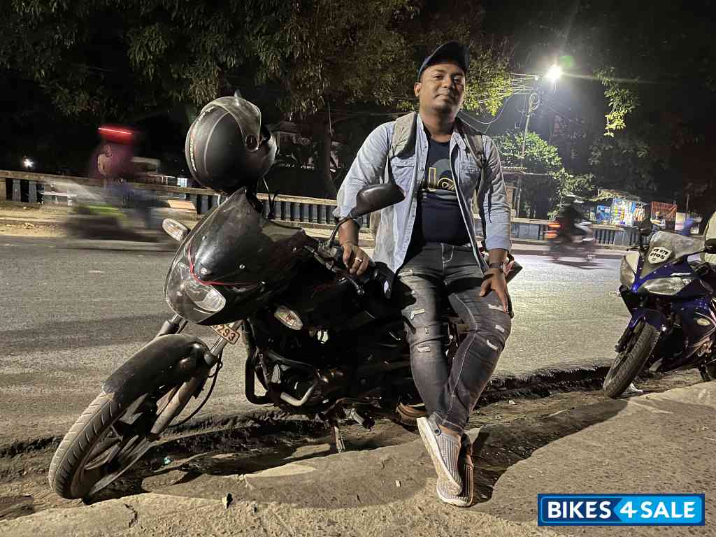 Bajaj Pulsar 150 Neon Bajaj Pulsar 150 Neon