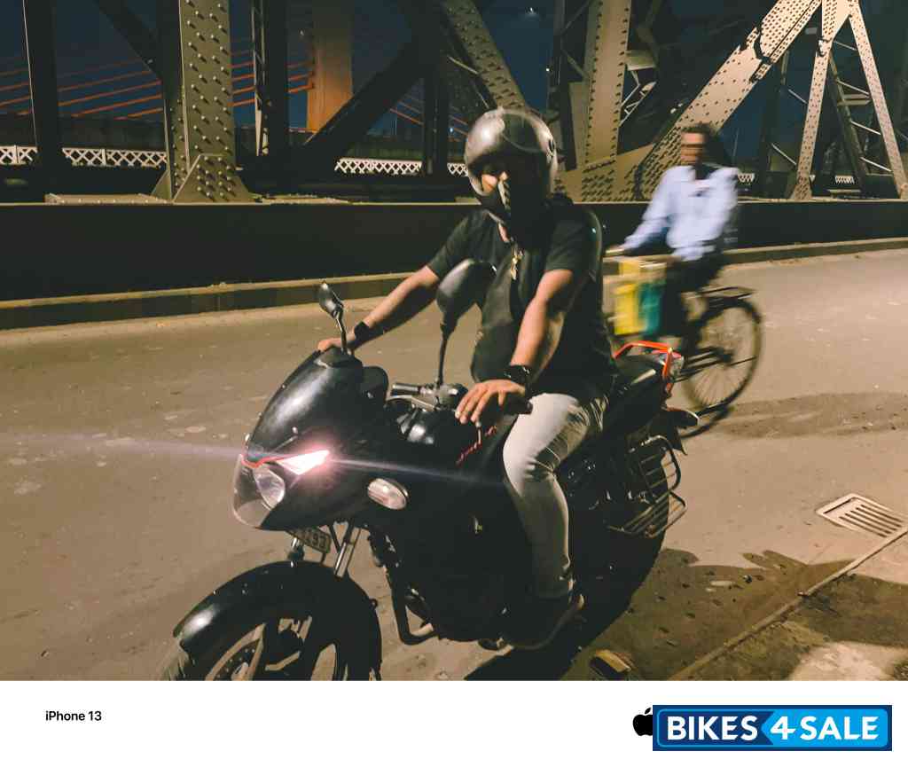 Bajaj Pulsar 150 Neon Bajaj Pulsar 150 Neon