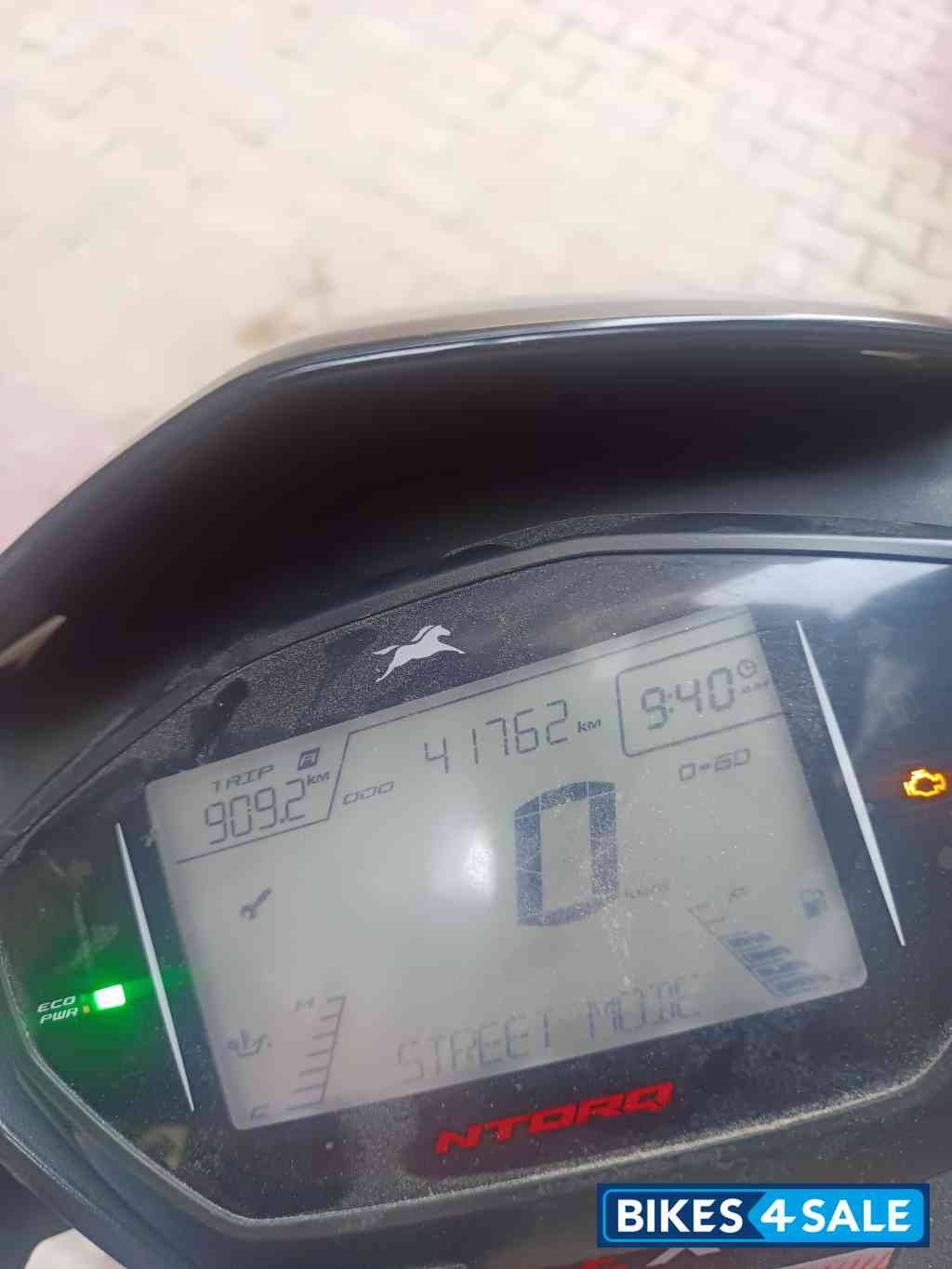 TVS NTORQ 125 Race XP TVS NTORQ 125 Race XP