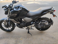 Black Yamaha FZ