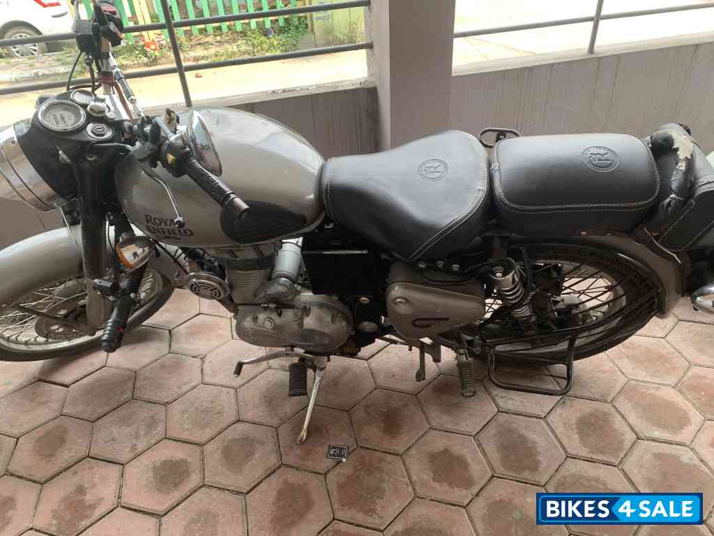 Royal Enfield Classic 350 Dual Channel BS6 Royal Enfield Classic 350 Dual Channel BS6