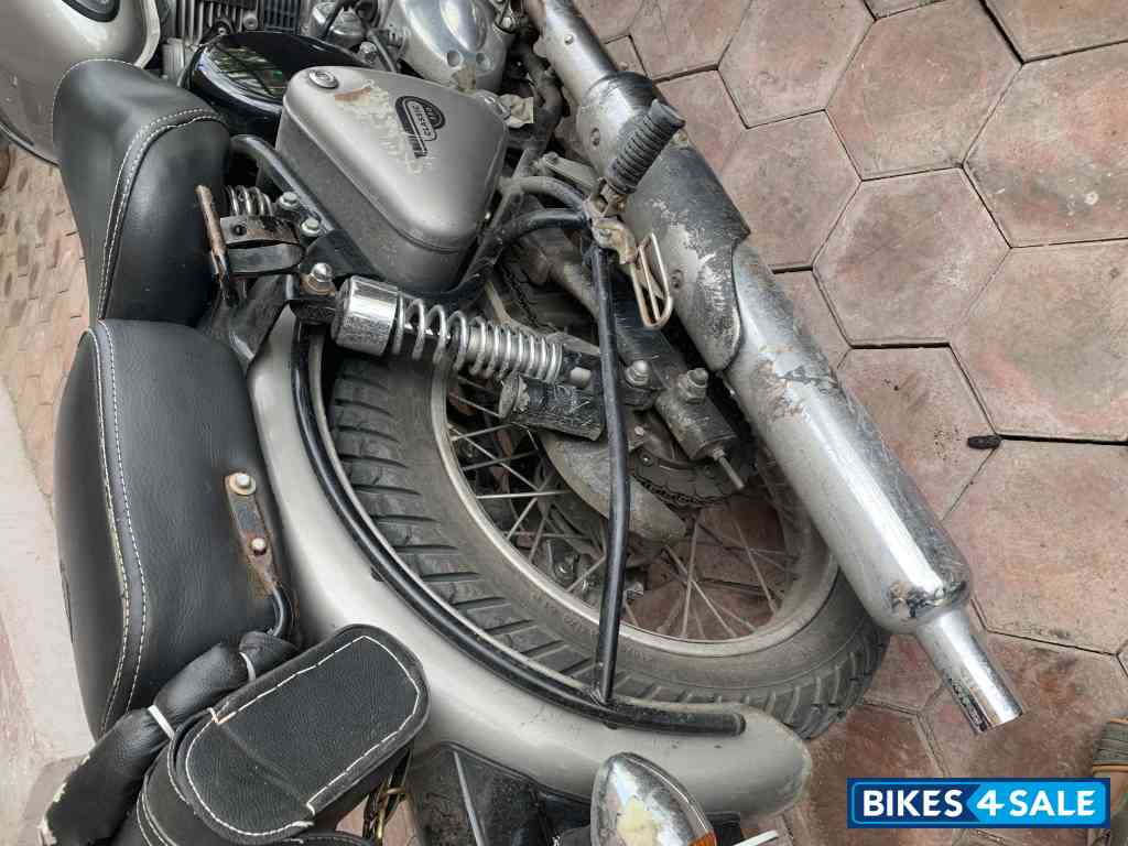 Royal Enfield Classic 350 Dual Channel BS6 Royal Enfield Classic 350 Dual Channel BS6