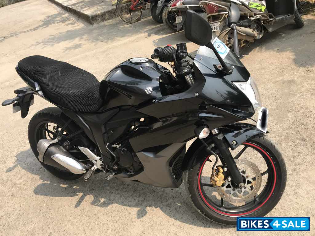 Suzuki Gixxer SF Suzuki Gixxer SF