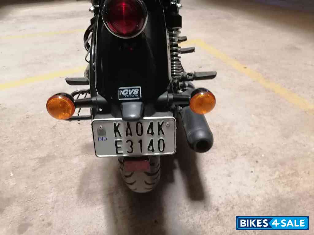 Royal Enfield Meteor 350 Fireball Royal Enfield Meteor 350 Fireball