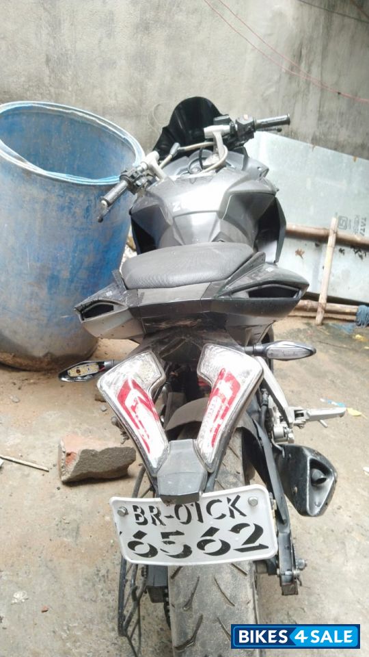 Bajaj Pulsar RS 200