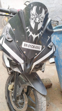 Bajaj Pulsar RS 200