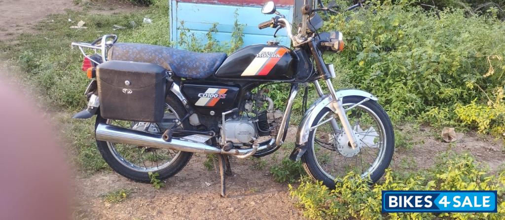 Black Hero CD 100SS Black Hero CD 100SS