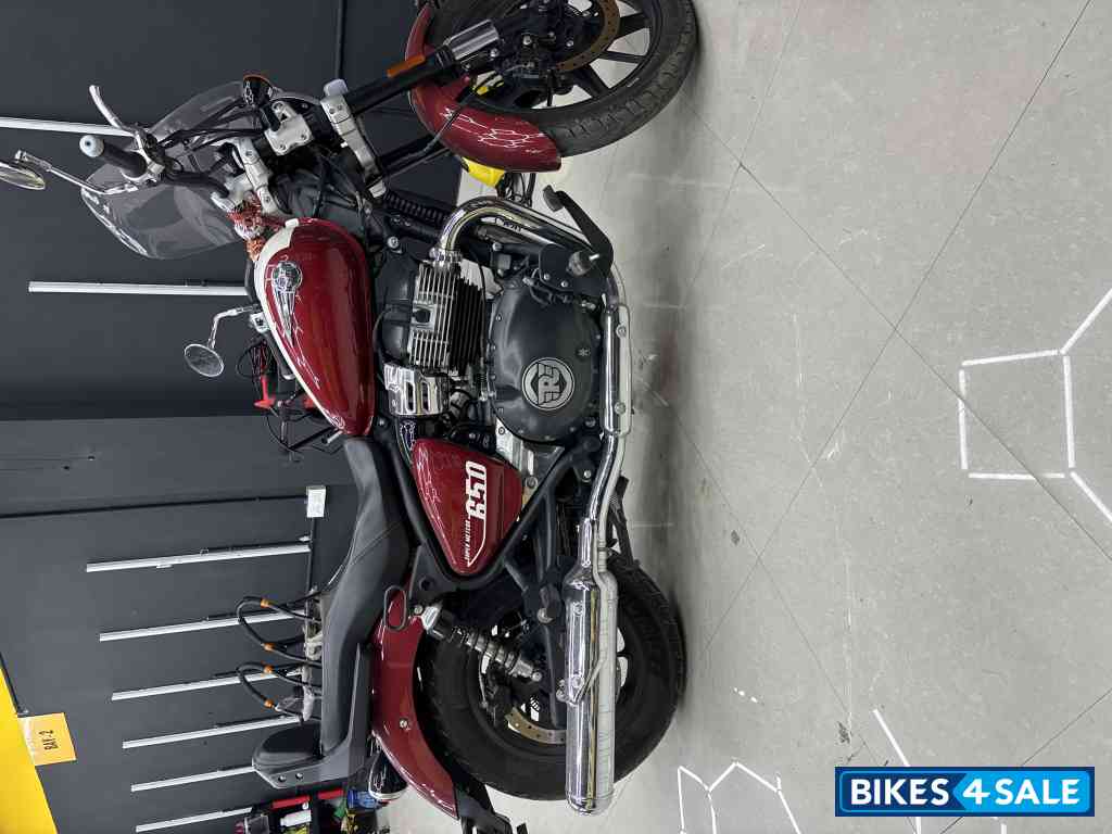 Royal Enfield Super Meteor 650 Royal Enfield Super Meteor 650