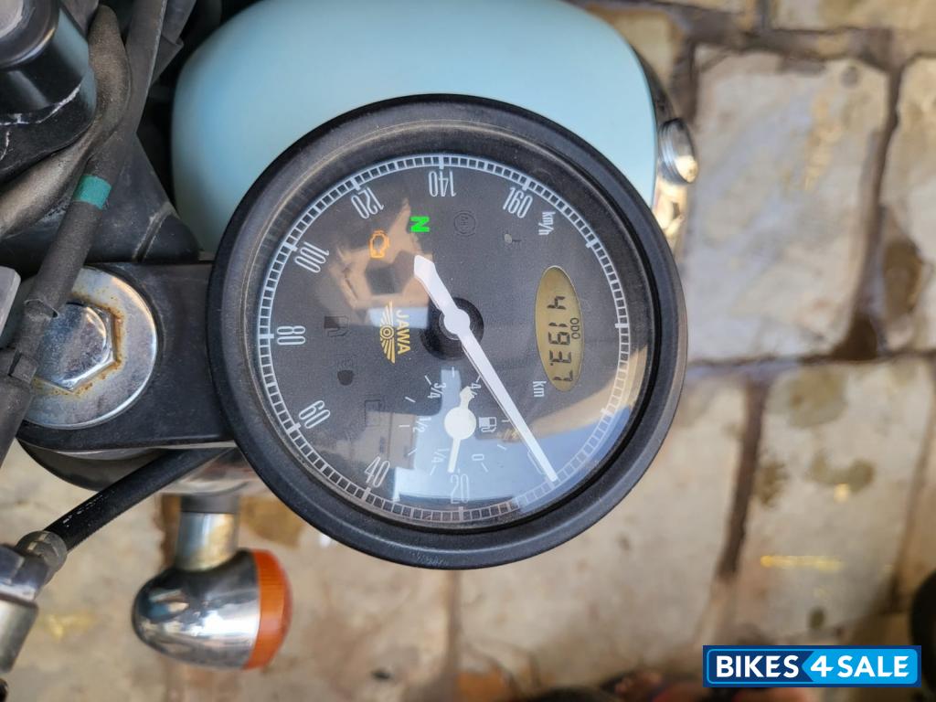 Jawa forty two BS6 Jawa forty two BS6