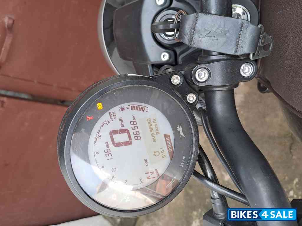 Gray TVS Ronin TD Gray TVS Ronin TD