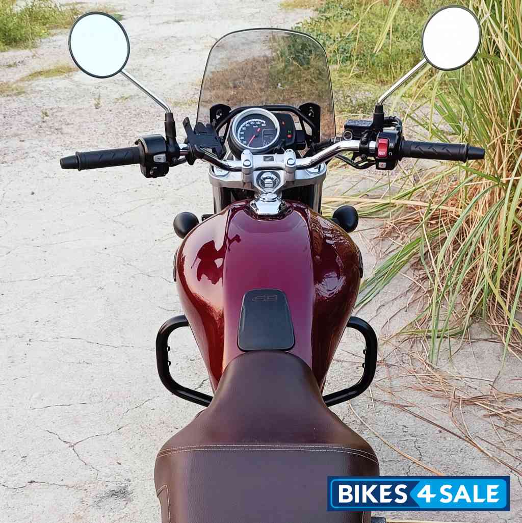 Red Honda 2023 CB350 Hness DLX Pro Chrome Red Honda 2023 CB350 Hness DLX Pro Chrome