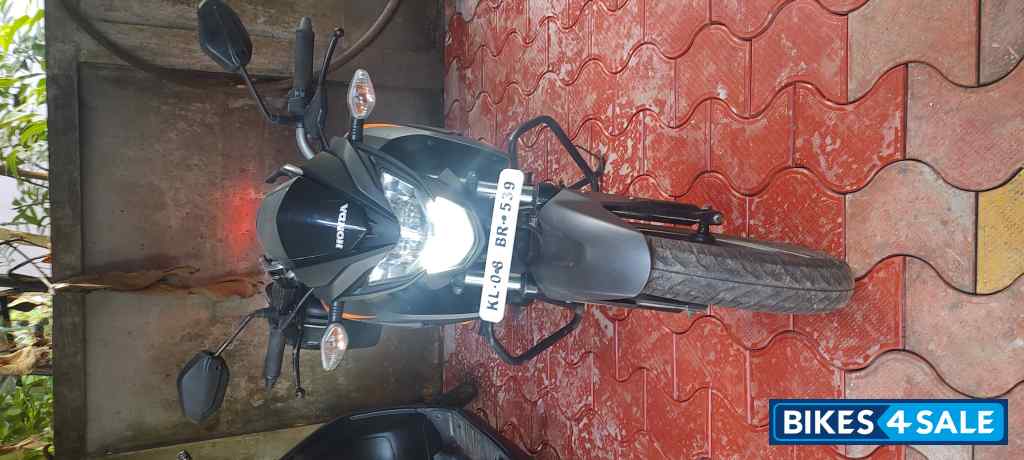 Honda CB Hornet 160R ABS Honda CB Hornet 160R ABS