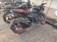 Matte Black & Red TVS Apache RTR 160 4V Special Edition