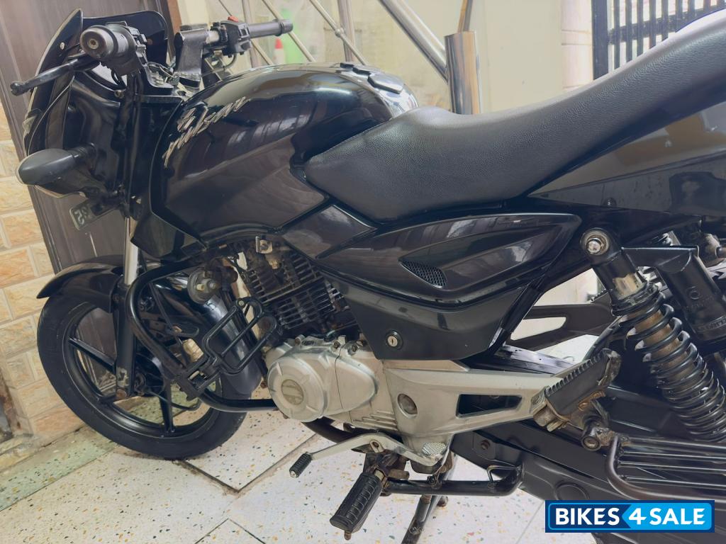 Dual Black Bajaj Pulsar 150