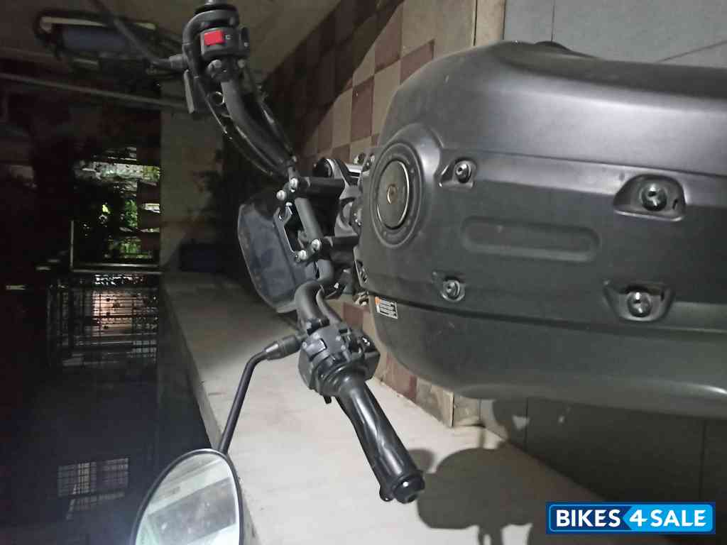 Black Yamaha FZX Black Yamaha FZX