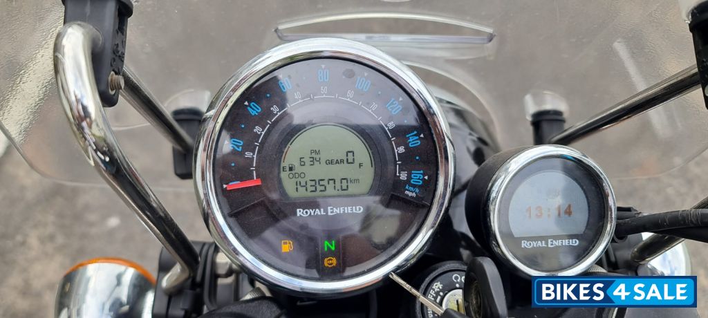 Royal Enfield Meteor 350 Supernova Royal Enfield Meteor 350 Supernova