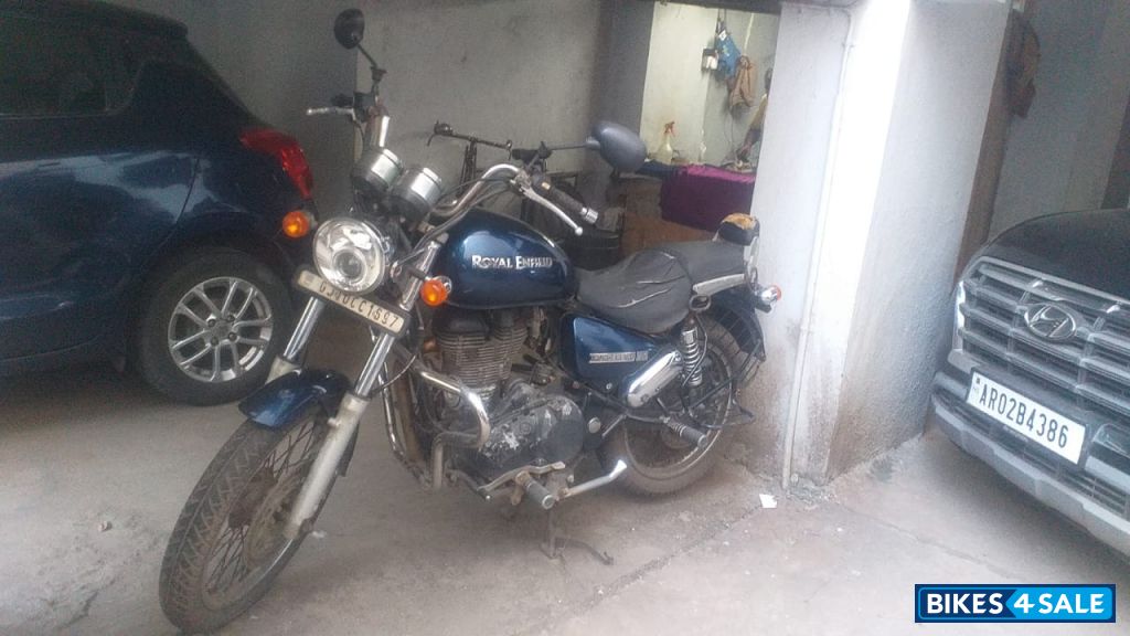 Royal Marine (blue) Royal Enfield Thunderbird TwinSpark 350 Royal Marine (blue) Royal Enfield Thunderbird TwinSpark 350