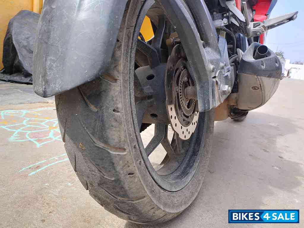 Bajaj Pulsar RS 200 ABS Bajaj Pulsar RS 200 ABS