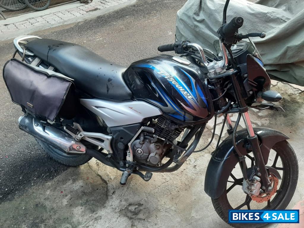 Bajaj Discover 125 ST