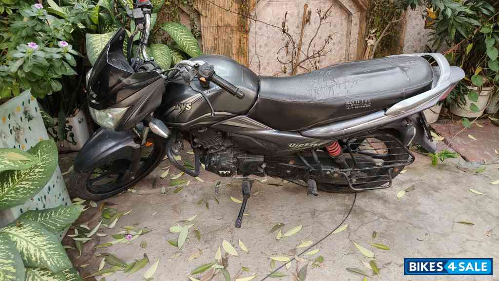 TVS Victor TVS Victor